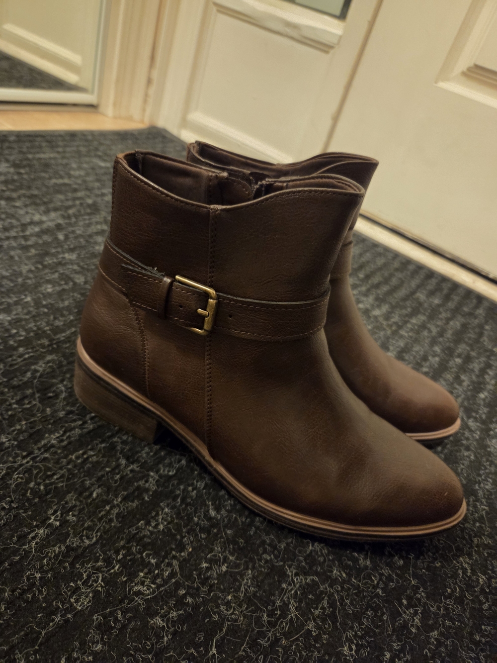 Denver Hayes Brown Leather-Style Ankle Boots with Buckle